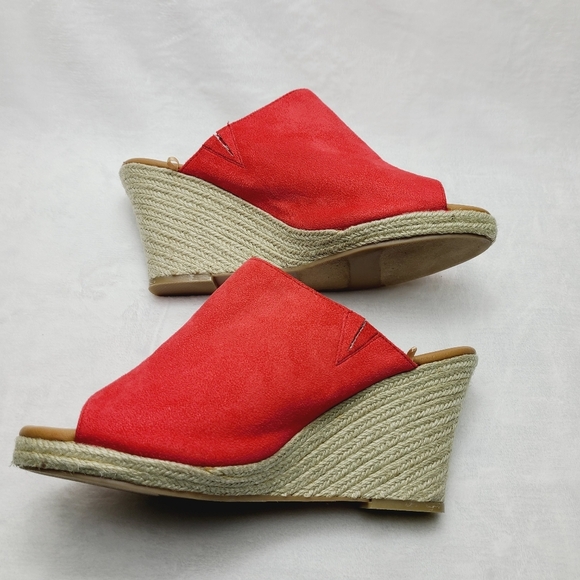 New LANE BRYANT faux suede coral wedge espadrilles - Picture 3 of 7